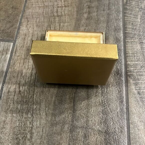 Vintage Giovanni by Longcraft “ Legend of the Christmas Rose”. Gold tone Rose - Picture 3 of 5